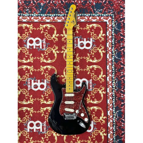 G&L Legacy strat (Pre Owned) G&L Legacy strat (Pre Owned)